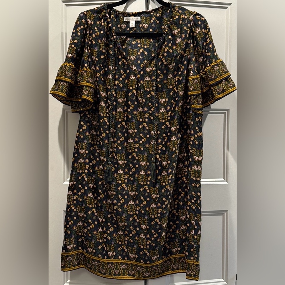 CHELSEA & VIOLET green floral dress